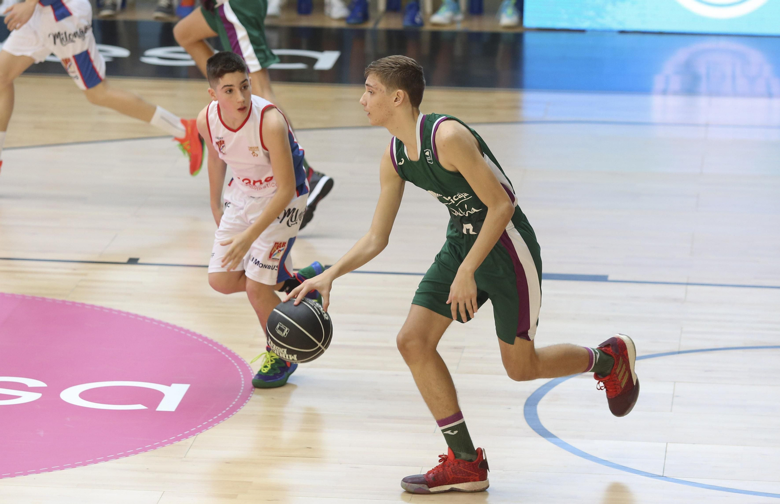 Las fotos del Unicaja - Obradoiro de la Minicopa.