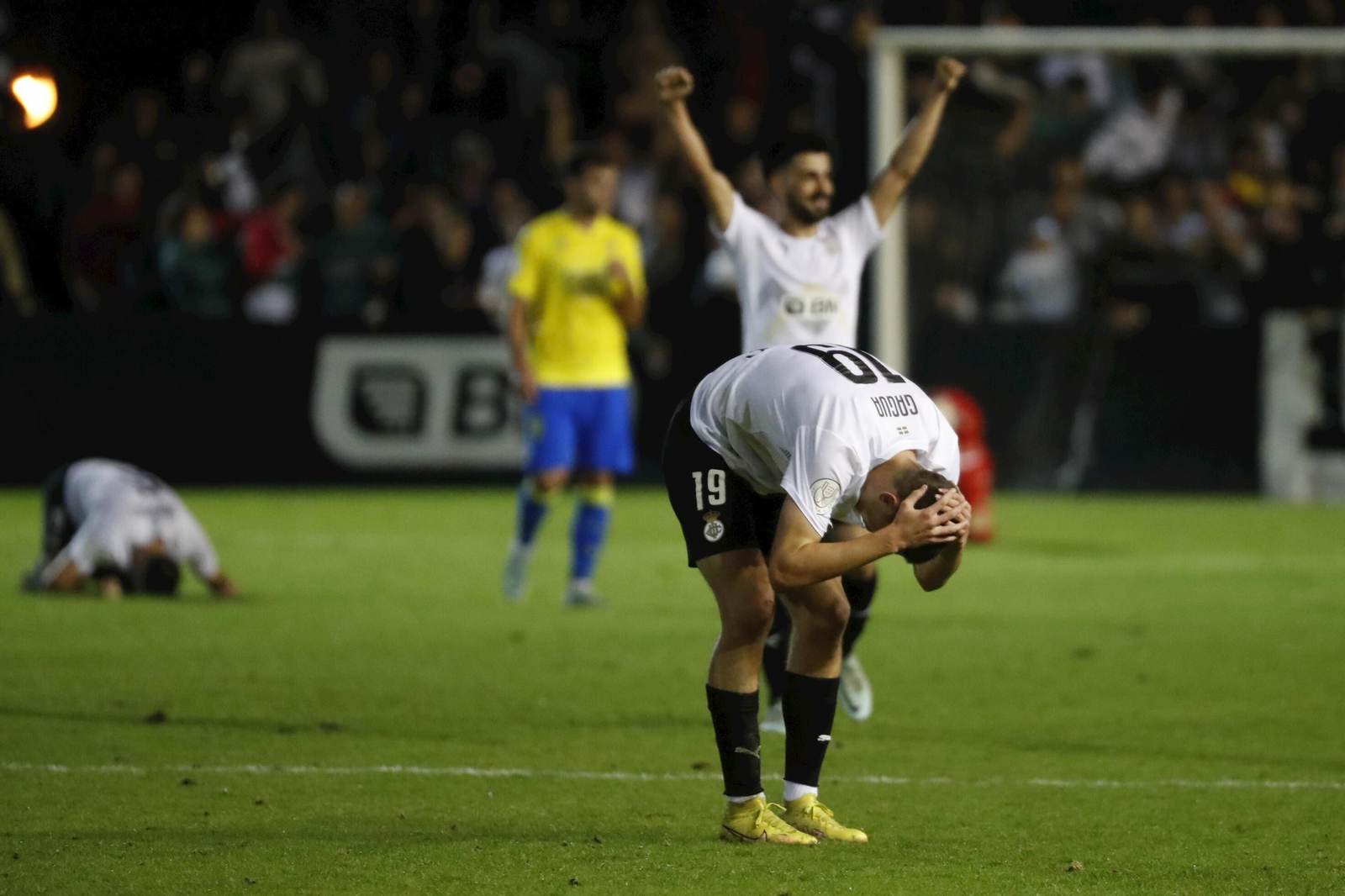 Las imágenes del Real Unión de Irún-Cádiz CF