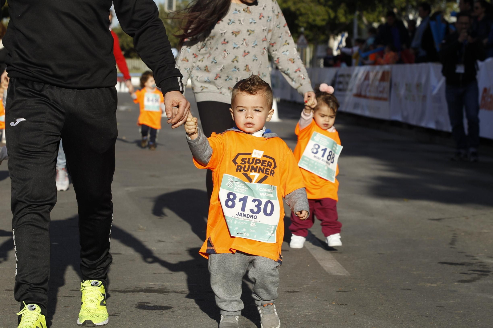 Fotogalería de la Feria del Corredor y las carreras infantiles.