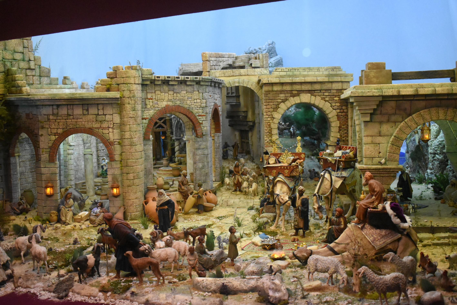 SEBASTIÁN TRUJILLO PAREJA Lugar of Soprani, 7 (local) Horario: Laborables: 20.00 h a 22.00  h Festivos: 20.00 h, a 22.00 h.