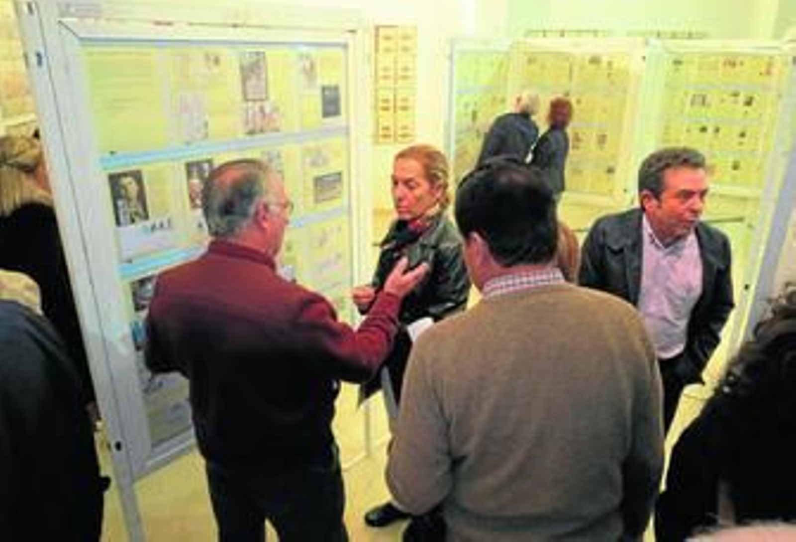 Inauguración de la exposición 'Cien años de Platero en la filatelia', en la casa natal de Juan Ramón Jiménez, uno de los actos del Año Platero. Inauguración de la exposición 'Cien años de Platero en la filatelia', en la casa natal de Juan Ramón Jiménez, uno de los actos del Año Platero.