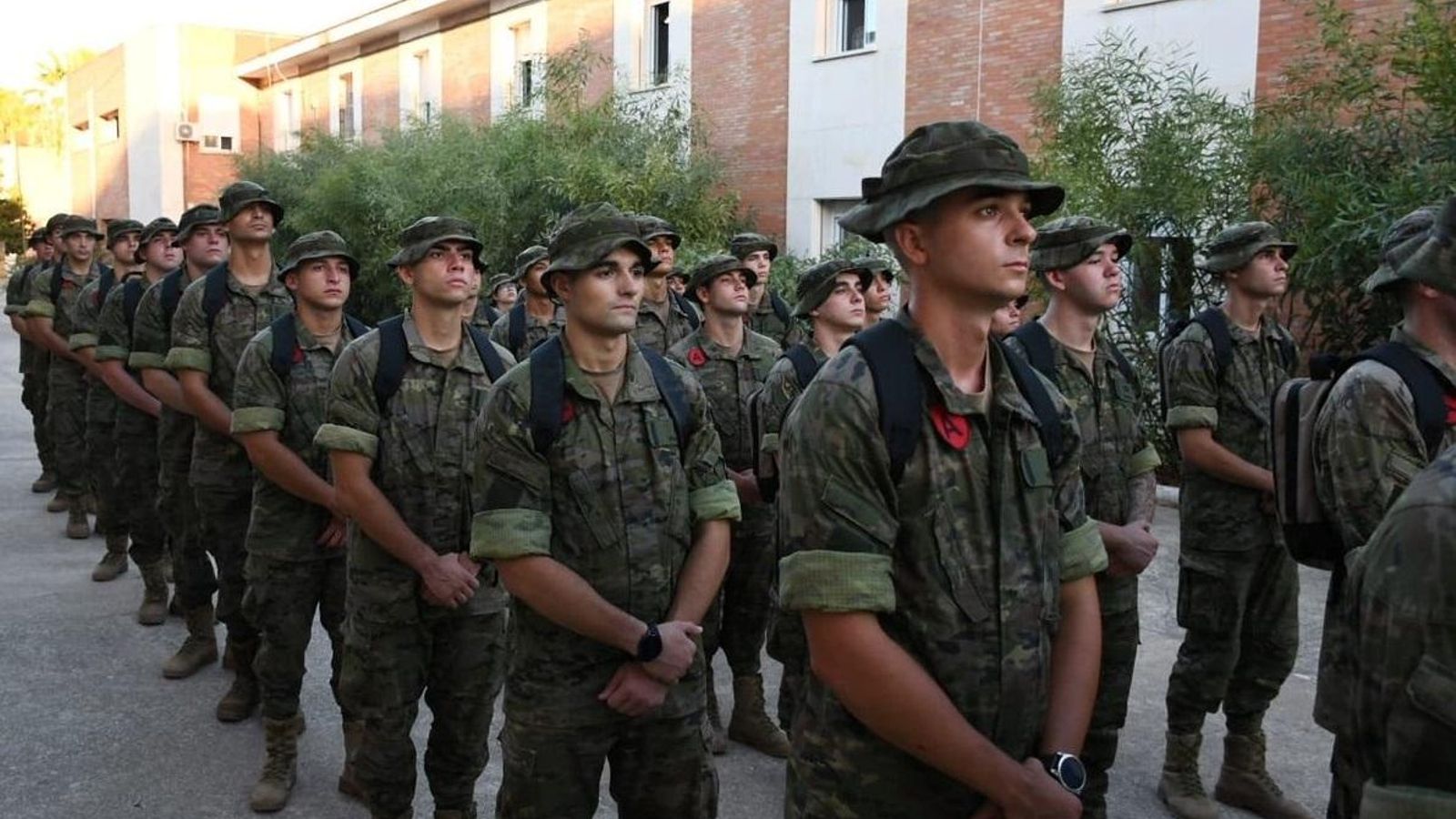 Alumnos del Centro de Formación de Tropa número 2 (CEFOT-2) de Camposoto.