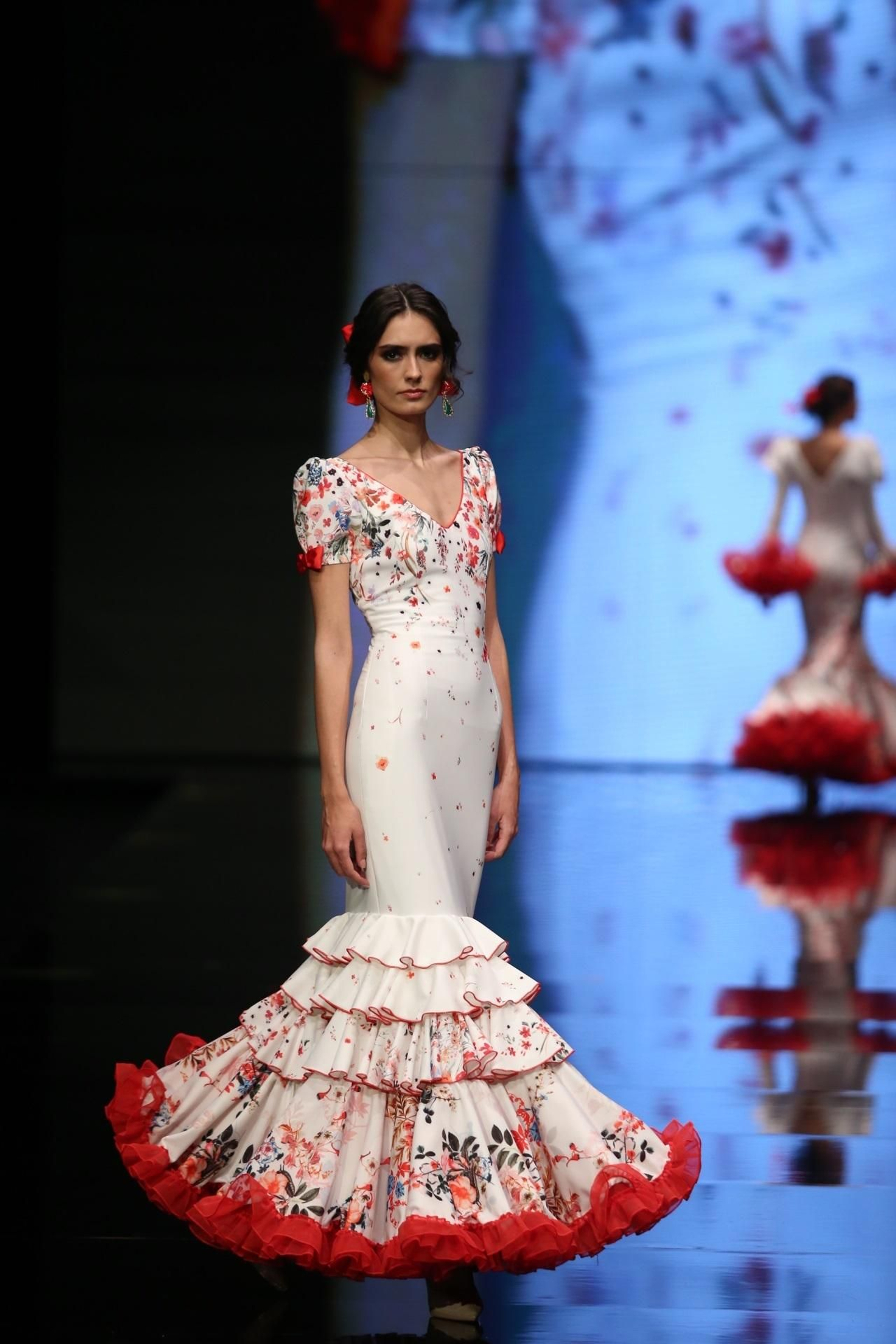 El traje de flamenca blanco y sus versiones más bonitas de esta temporada