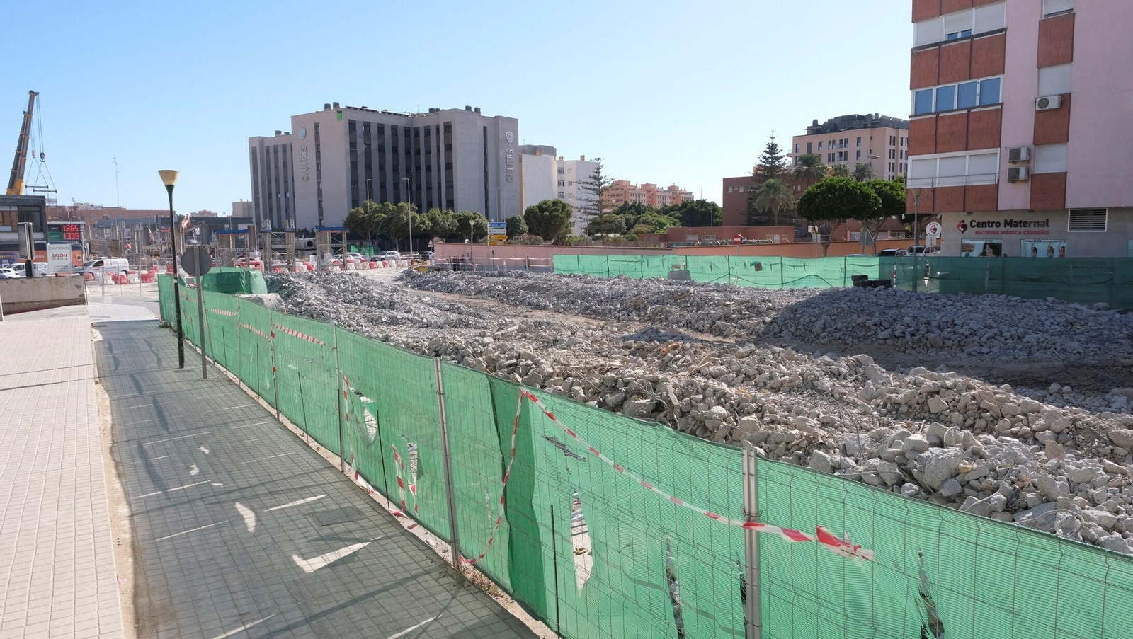 Así luce actualmente la zona del puente de la Avenida del Mediterráneo.