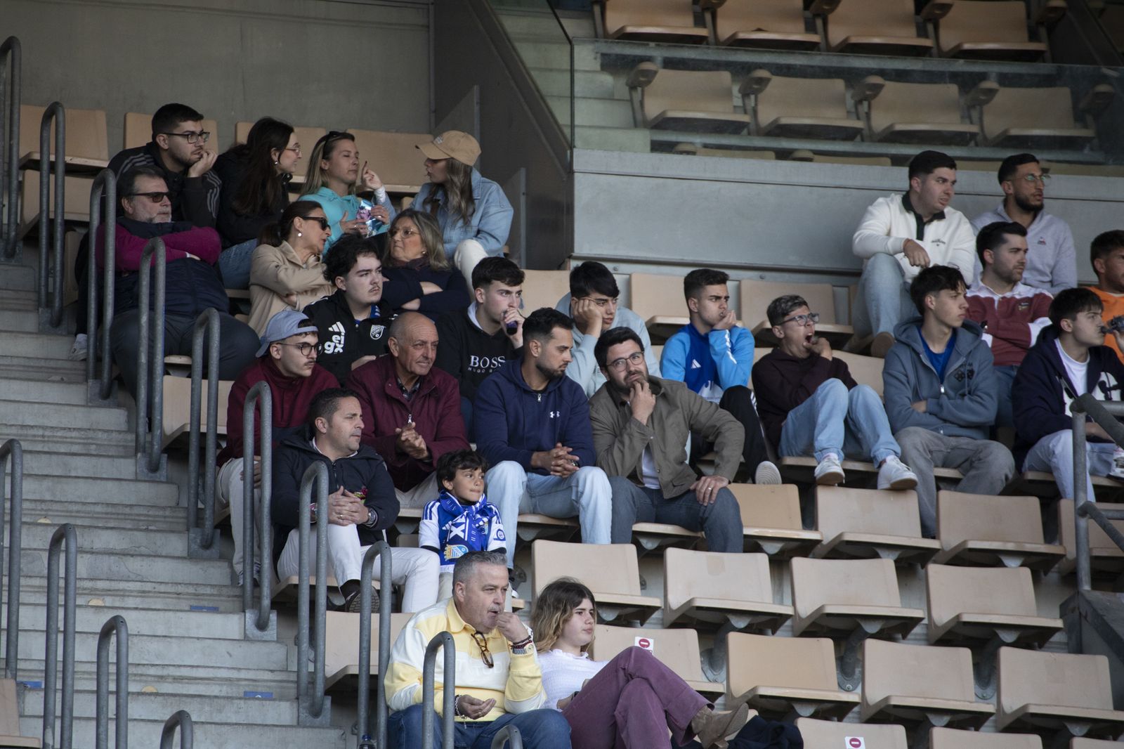 Búscate en el Xerez CD-Yeclano en Chapín