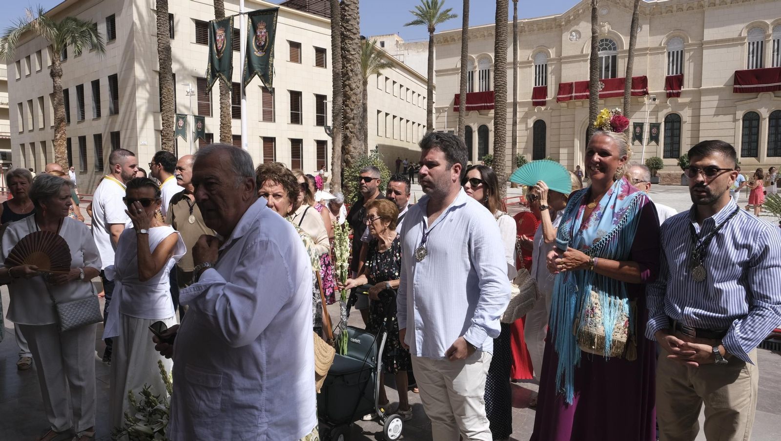 Ofrenda floral a la Virgen del Mar en la Feria de Almería 2024, en imágenes