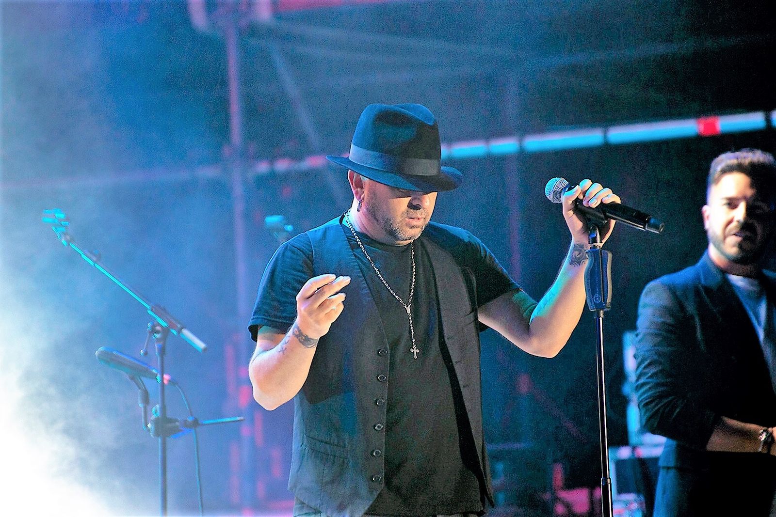 El Barrio durante su concierto el pasado miércoles en Almería.