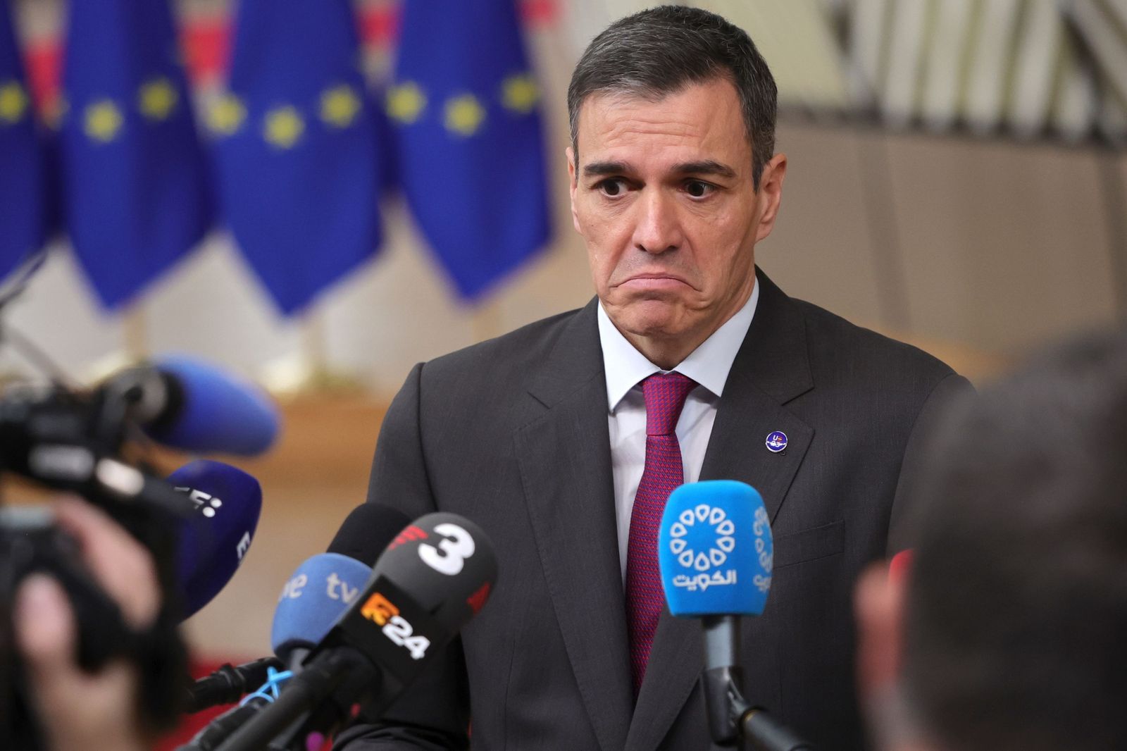 El presidente del Gobierno atiende a los medios de comunicación en Bruselas.