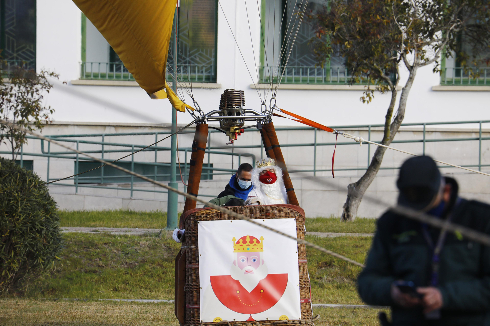 La Cabalgata en globo de los Reyes Magos en Córdoba