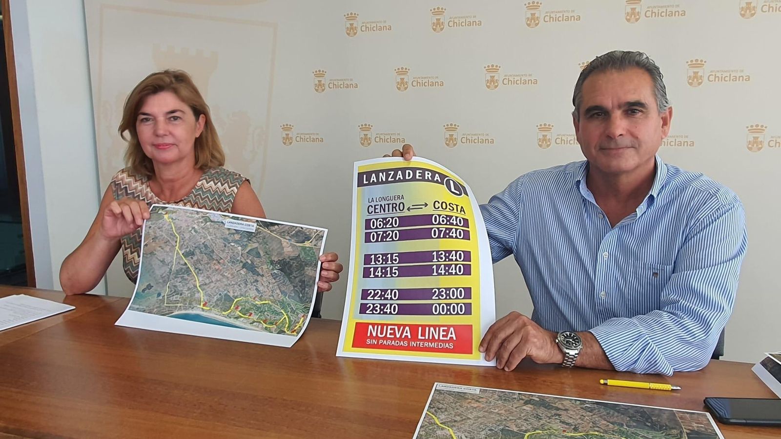 La concejala de Fomento, Pepa Vela, y el gerente de Belizón y Rodríguez, Nicolás Rodríguez.