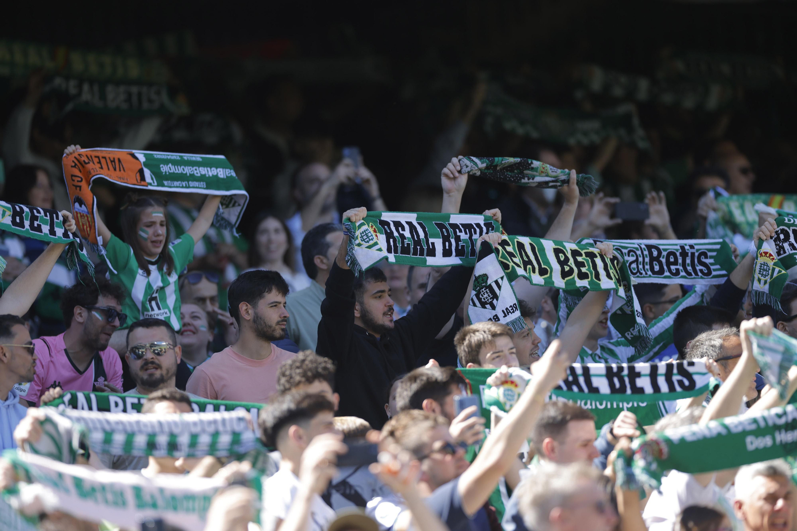 Búscate en las fotos del Betis-Mallorca