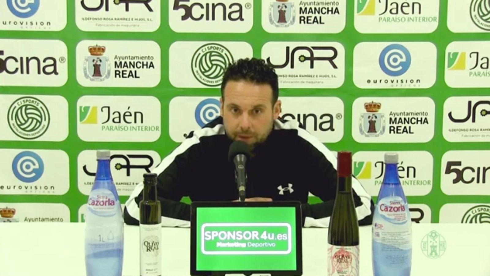 Pedro Bolaños, entrenador del Mancha Real, respeta al Xerez DFC.
