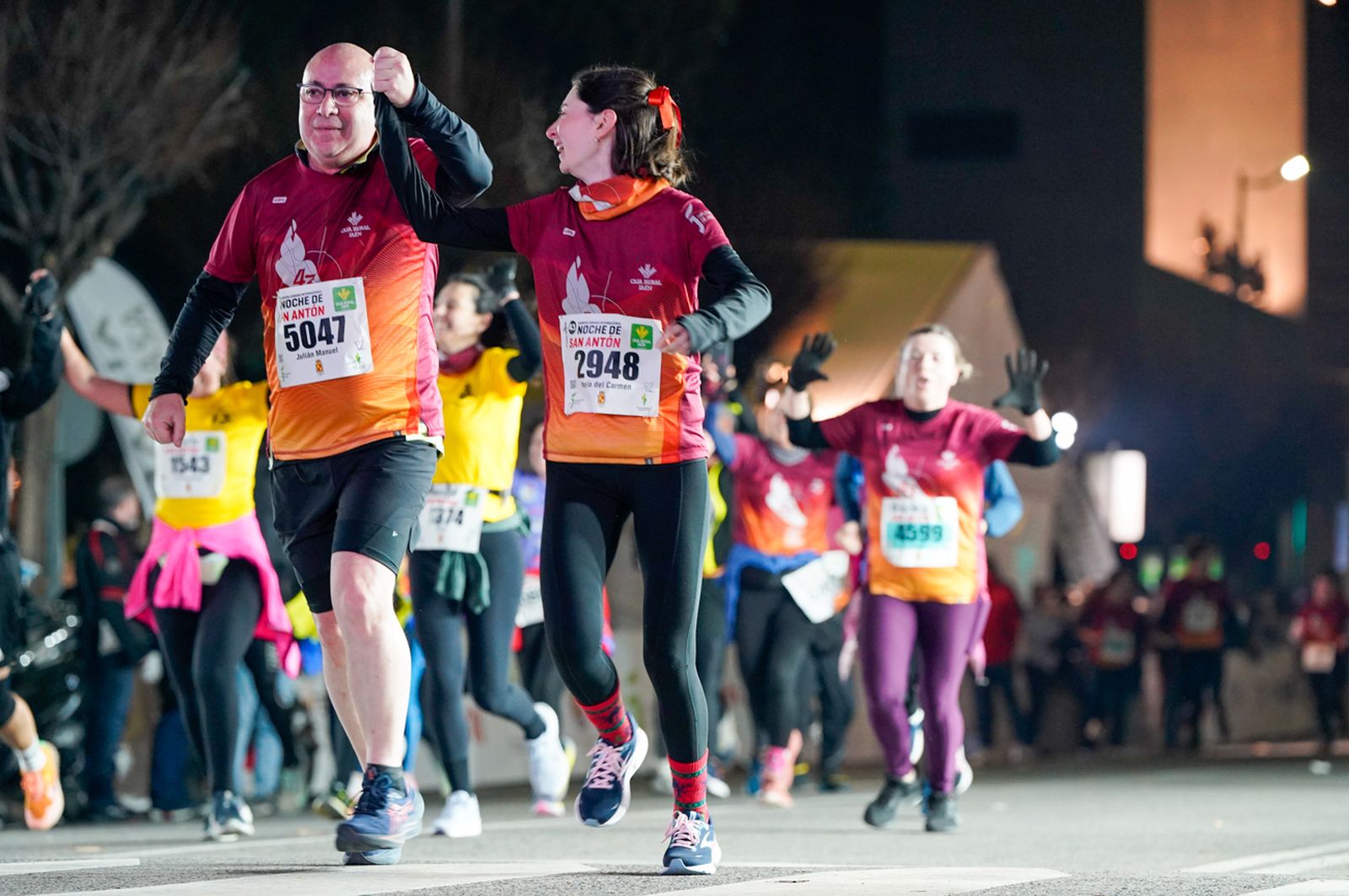 En imágenes: búscate en tu llegada a meta de la Carrera de San Antón 2026 (2)