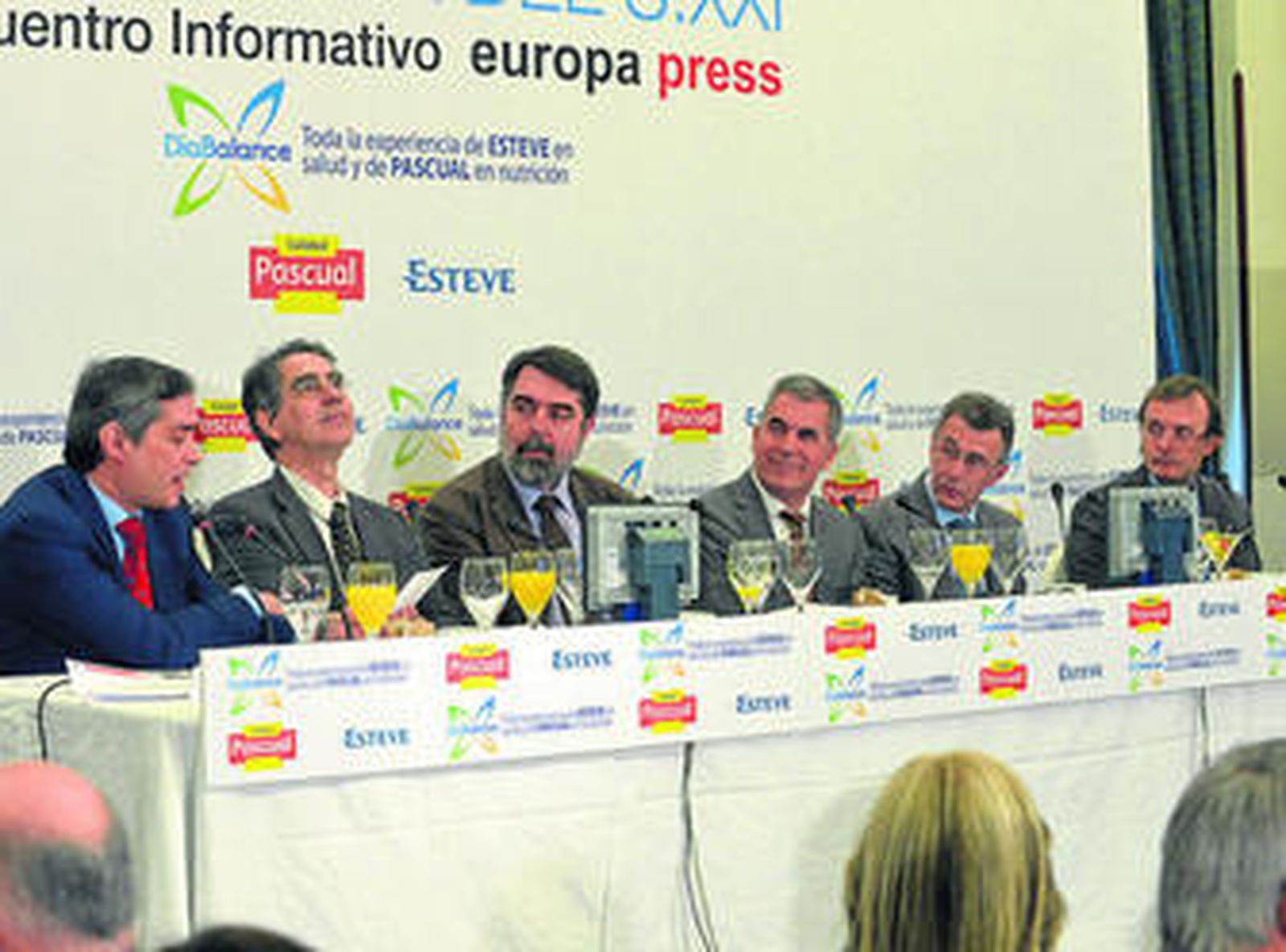 Expertos, durante el debate celebrado esta semana en torno a la relación entre diabetes y estilo de vida.