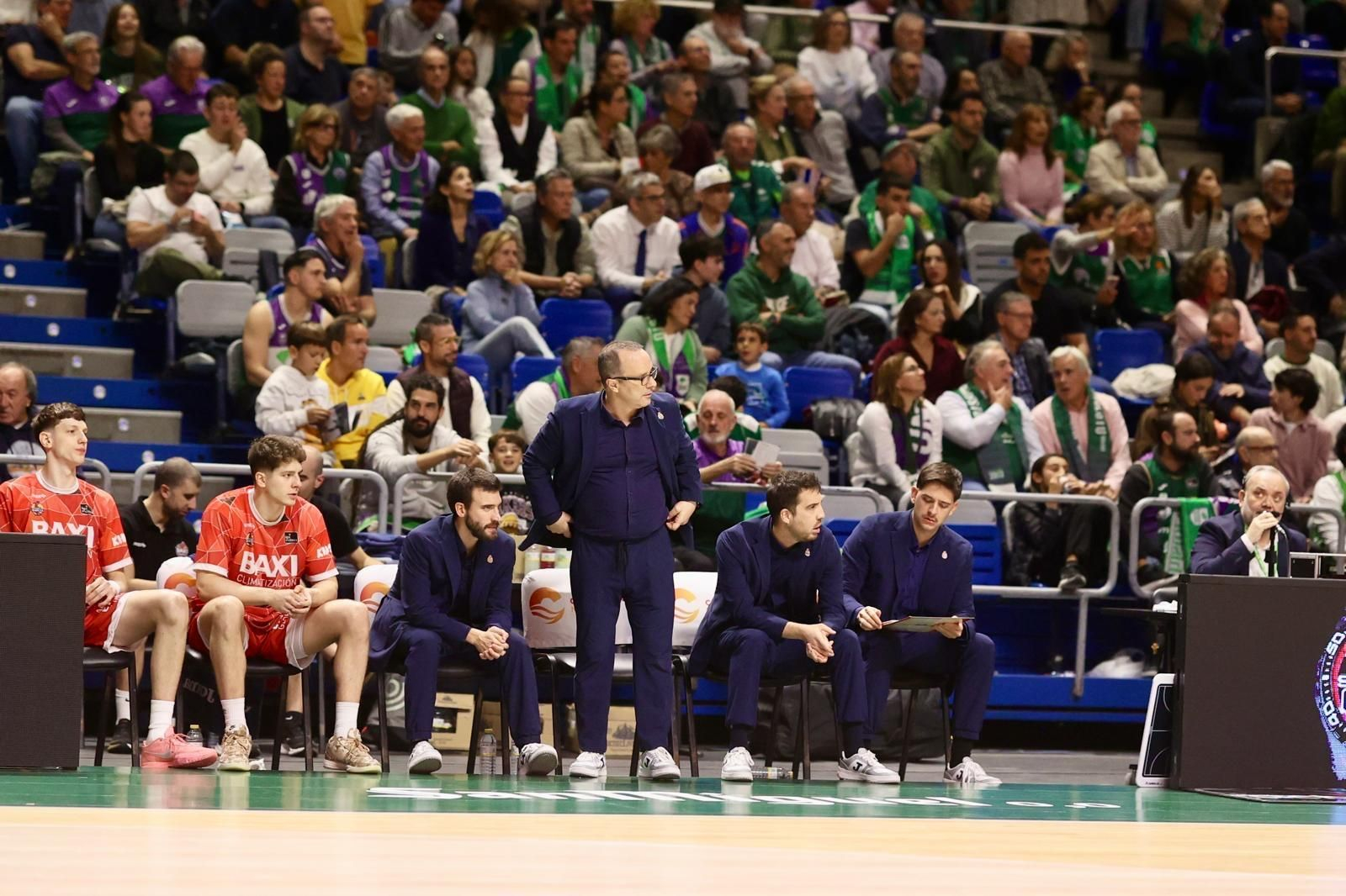 El Unicaja-Baxi Manresa, en fotos