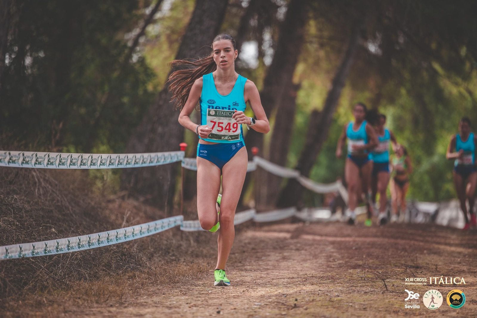 Búscate en las fotos del Cross de Itálica 2025 | 4