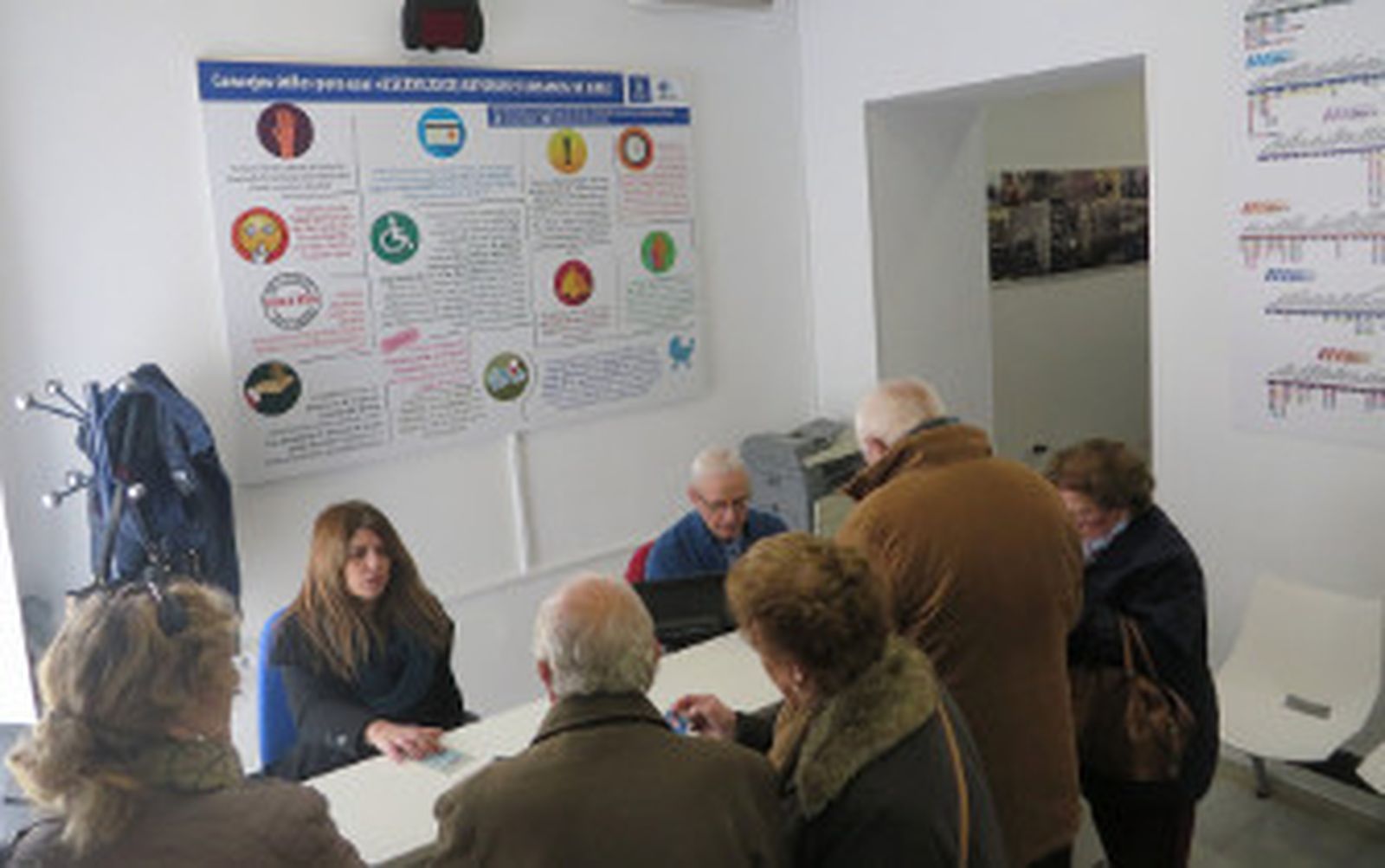 Abre la nueva oficina de información de los autobuses urbanos