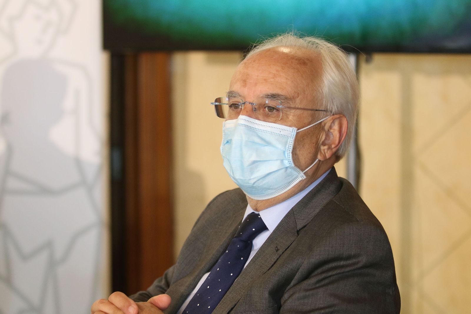 Fotogalería de la entrega de banderas por el Día de Andalucía