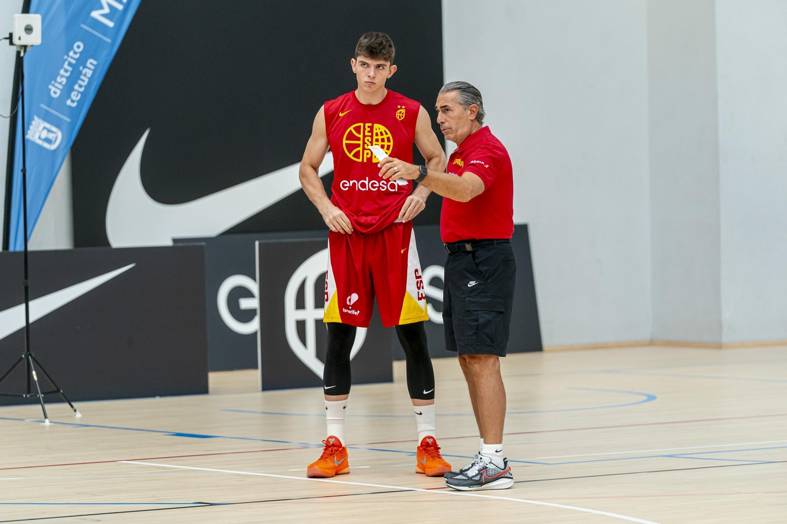 España acaba su trabajo en Madrid antes de venir a Málaga