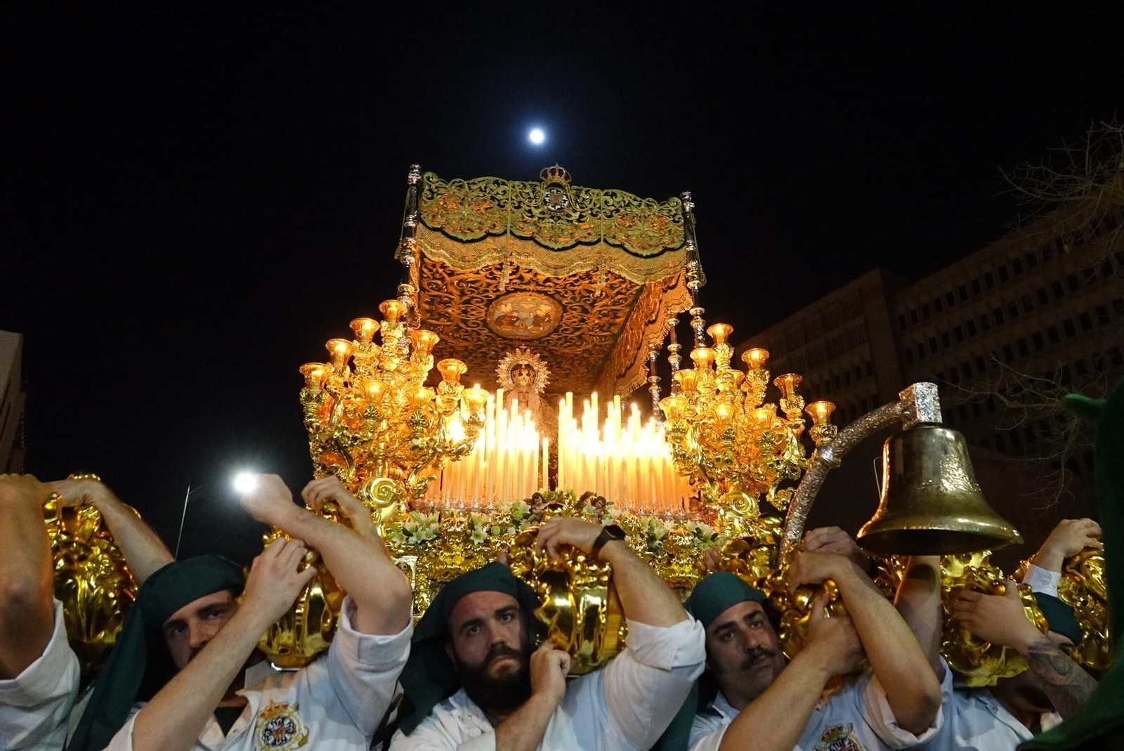 Las fotos de Esperanza, en el Jueves Santo de Málaga