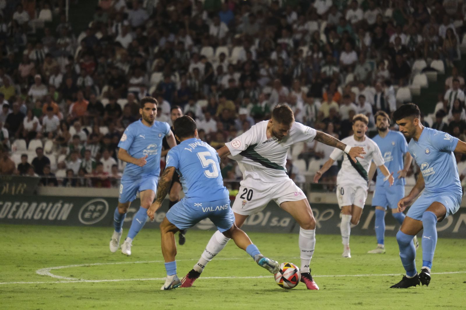 La derrota del Córdoba CF ante el Ibiza en El Arcángel, en imágenes