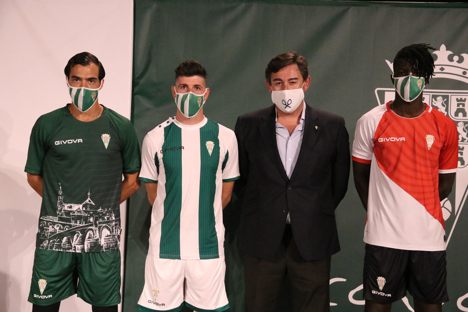 Las fotos de las nuevas equipaciones del Córdoba CF