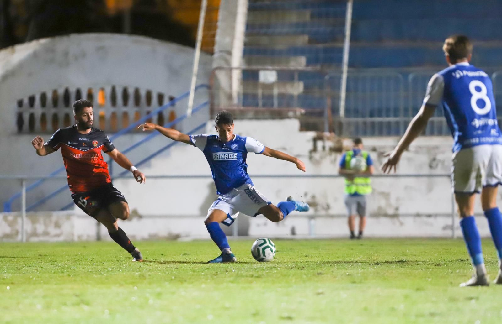 Javi Valenzuela anotó el segundo tanto de los xerecistas.