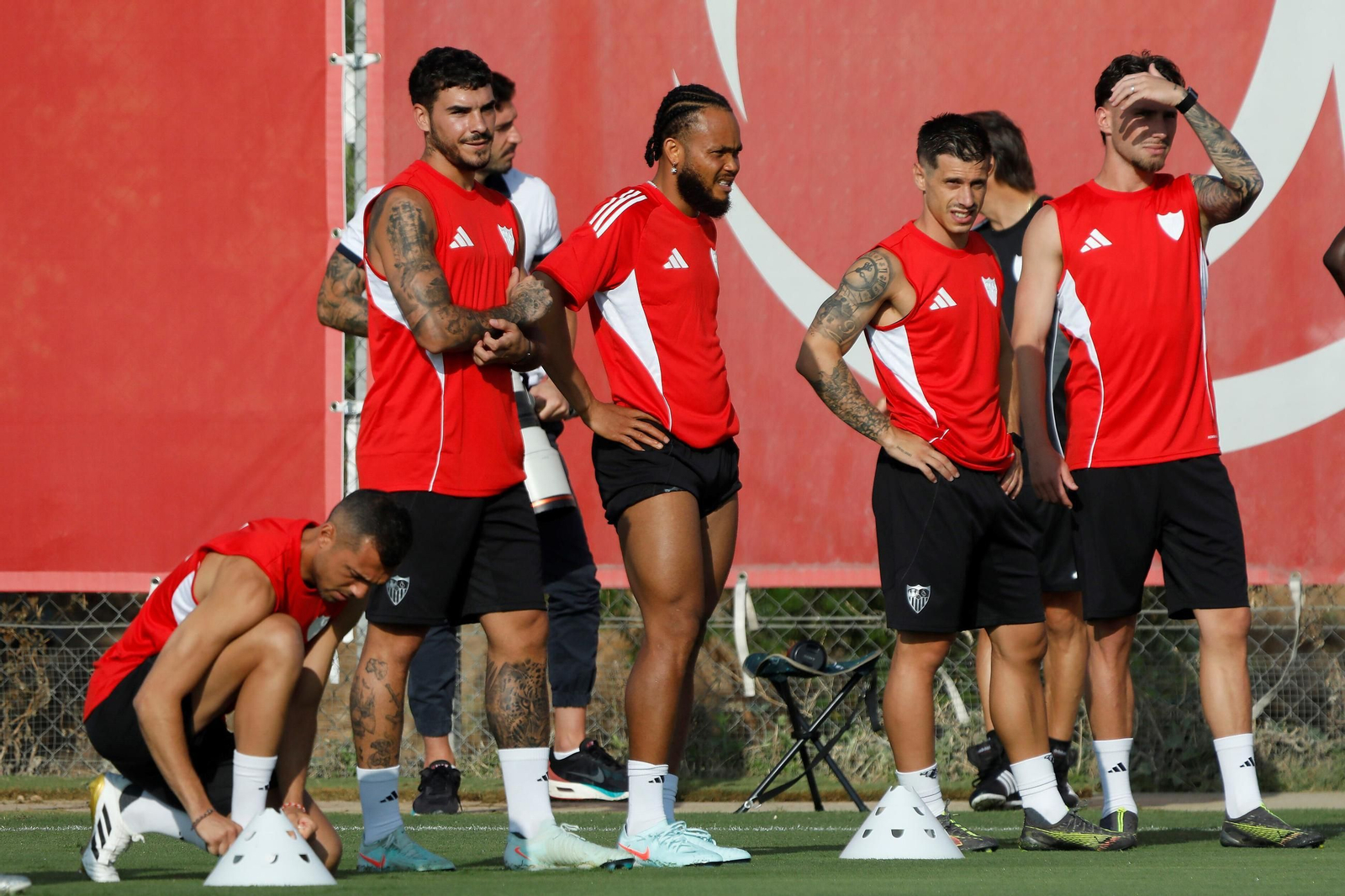 Las fotos del primer entrenamiento del Sevilla FC de la temporada 2025/2026
