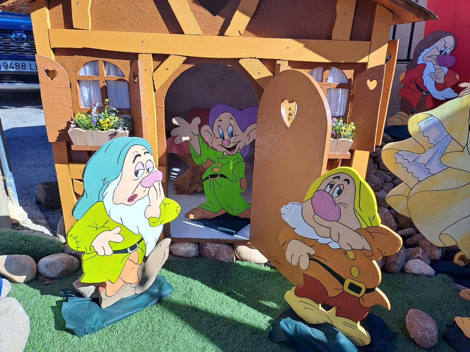 En imágenes: ¡Bienvenidos al mundo fantástico por Navidad de Las Pedrizas!