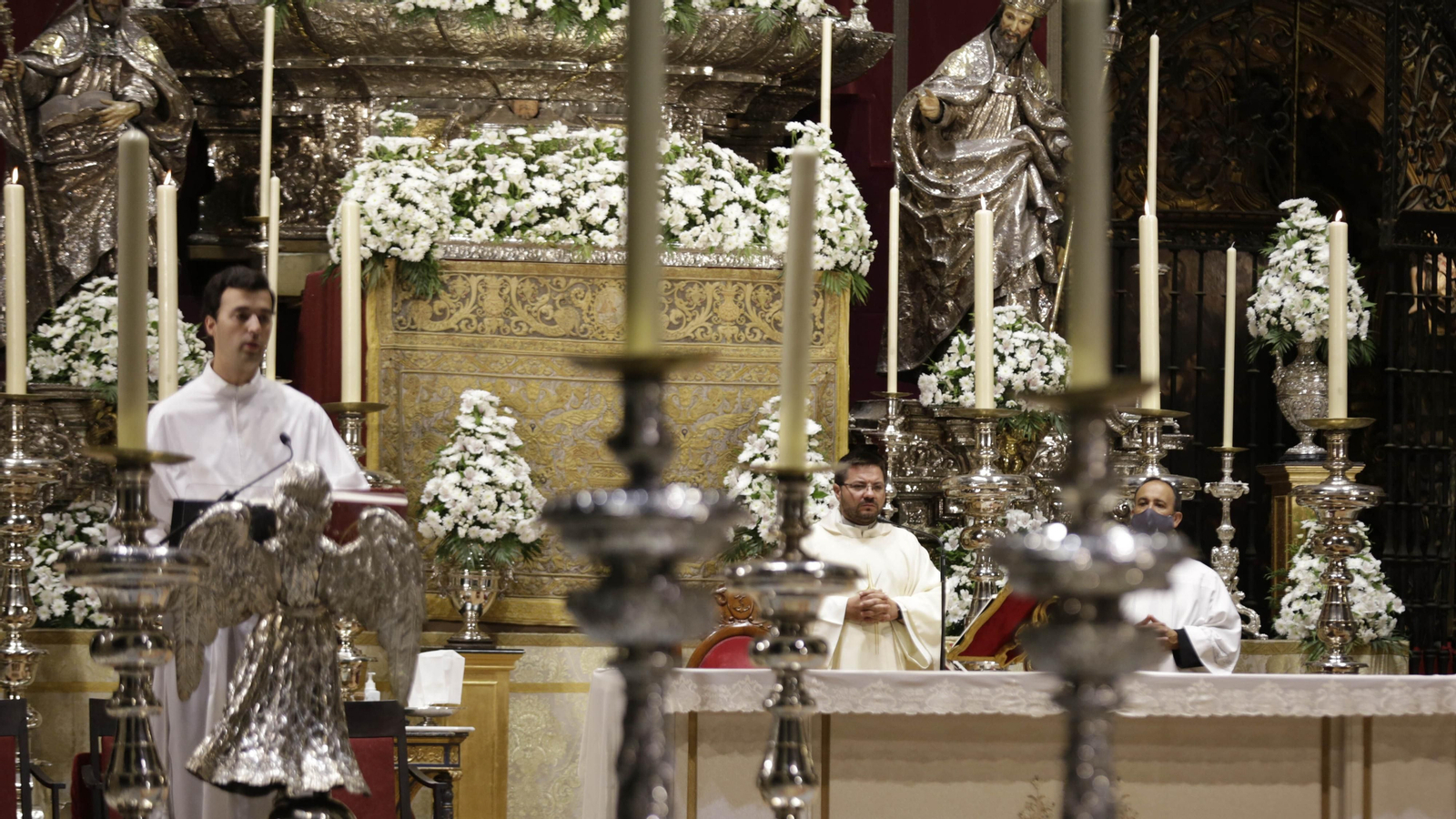 La festividad de la Virgen de los Reyes  marcada por la pandemia