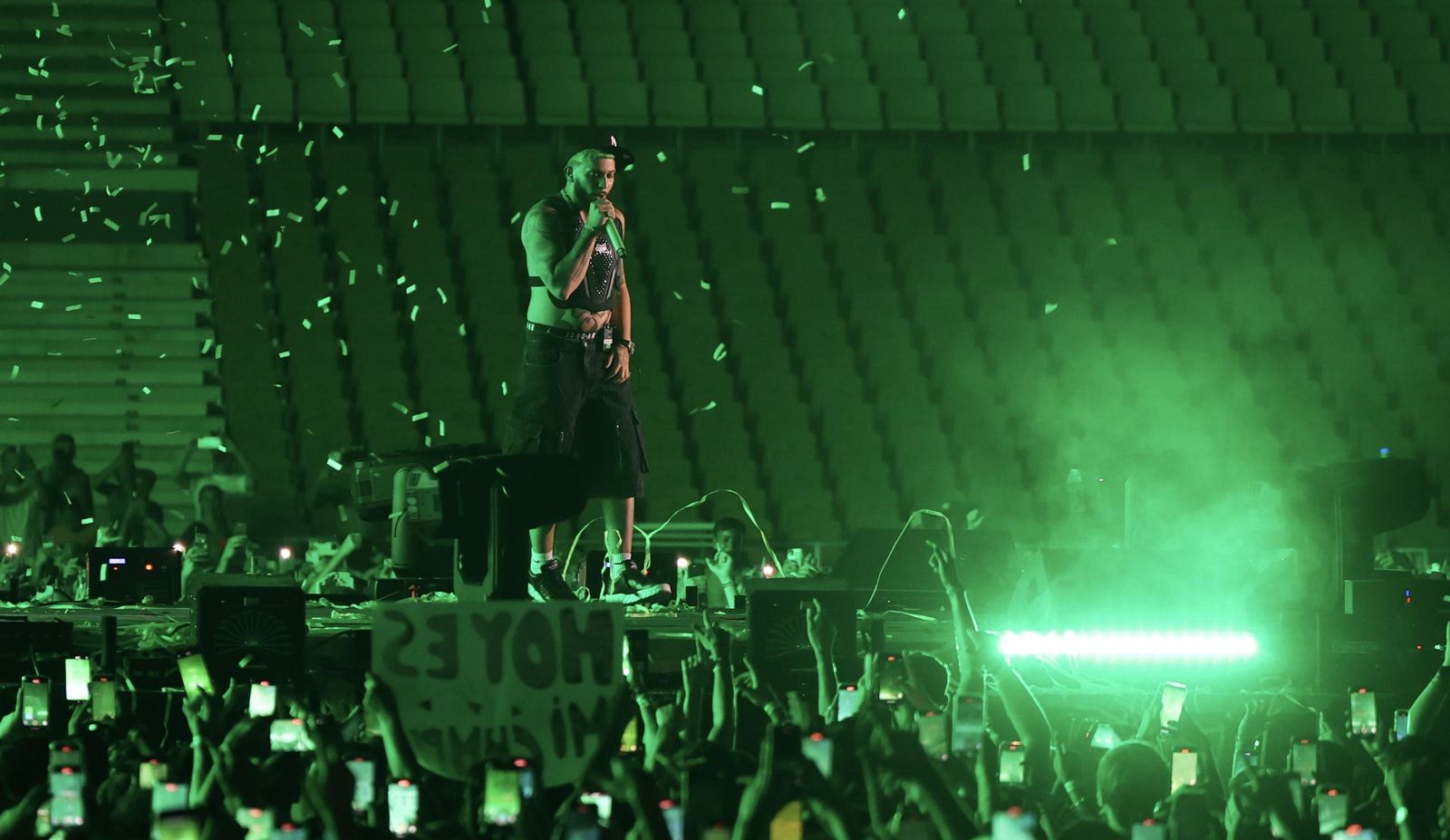 Concierto de JC Reyes en el estadio de la Cartuja de Sevilla