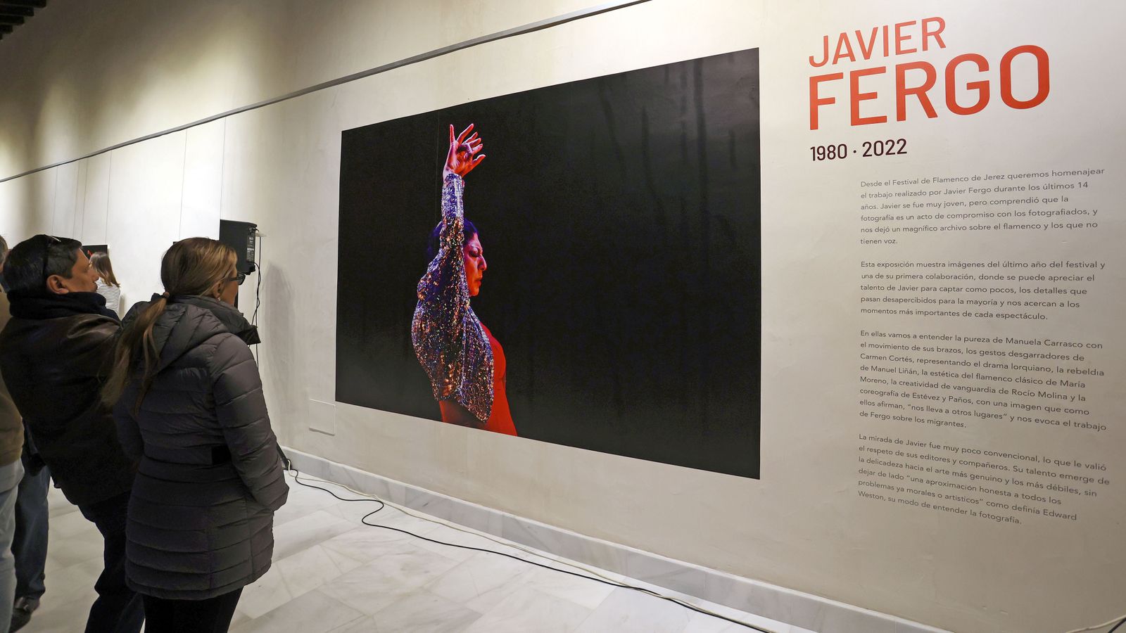 Exposición de Javier Fergo en los Claustro por el Festival de Jerez