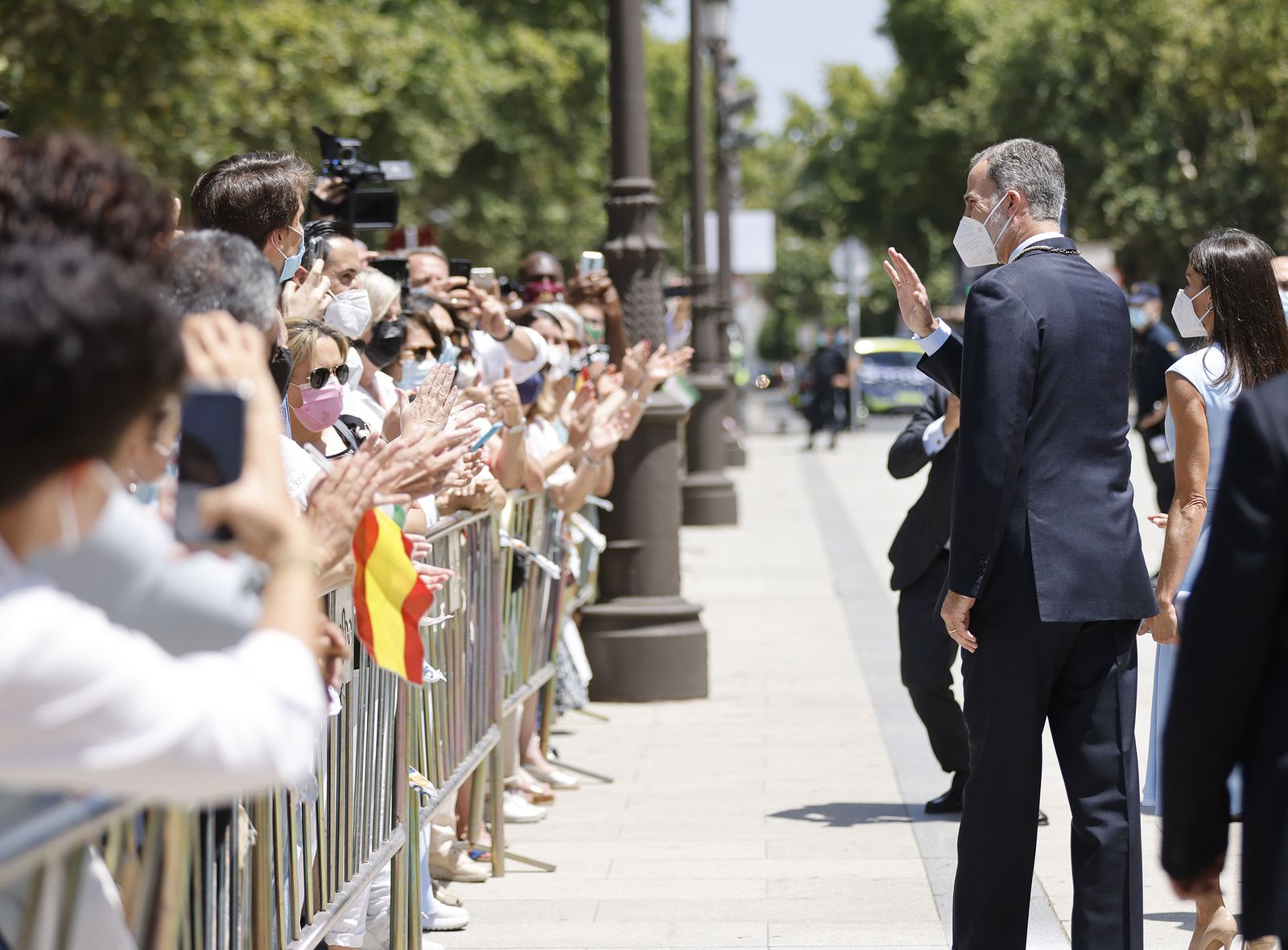 Las imágenes de  la entrega de la Medalla de Honor de Andalucía al Rey Felipe VI en Sevilla