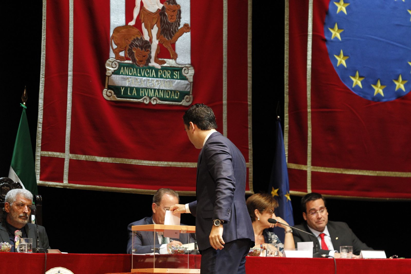 Fotogalería Pleno Constitución Ayuntamiento de Almería