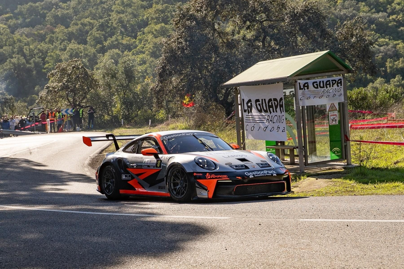 El espectacular arranque de la Subida a Trassierra, en imágenes