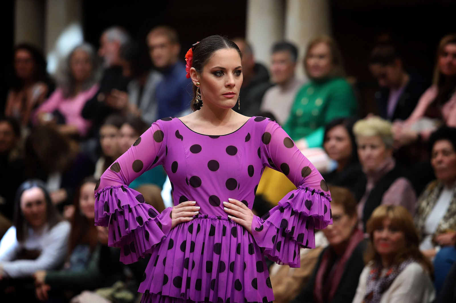 Huelva Flamenca 2023. Imágenes del desfile benéfico de El Ajolí a favor de Cruz Roja Española