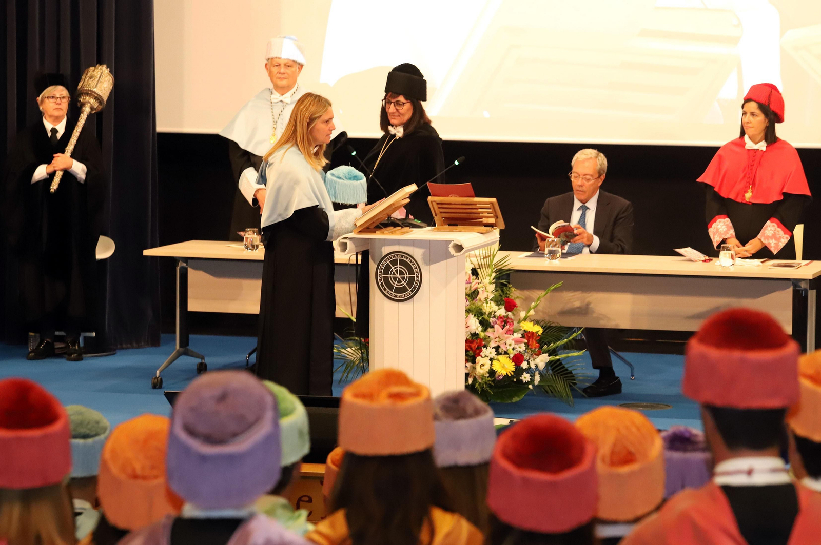 Imágenes de la apertura del Curso Universitario