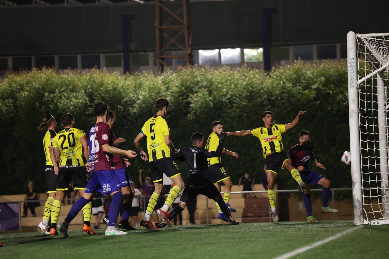 El San Roque estuvo a punto de completar una proeza ante el Alzira.