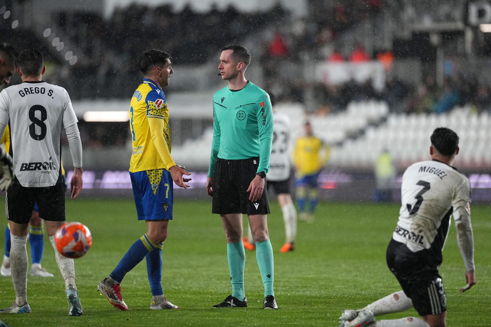 Galech Azpeteguía y Sobrino en el Burgos-Cádiz.