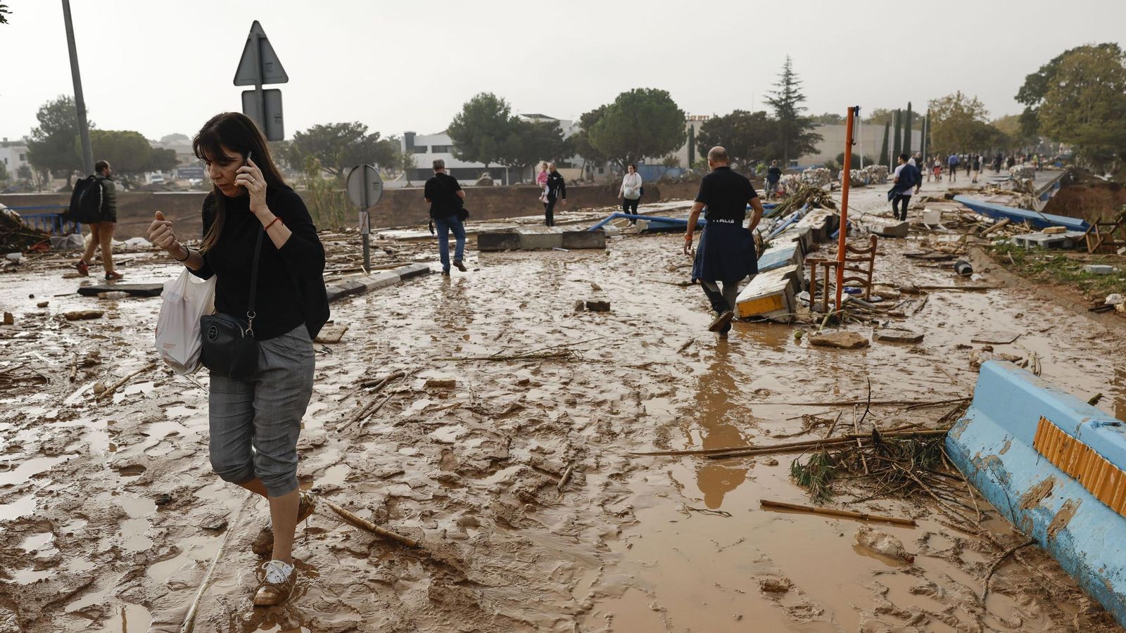 Imágenes de Valencia y su área metropolitana tras el paso de la DANA