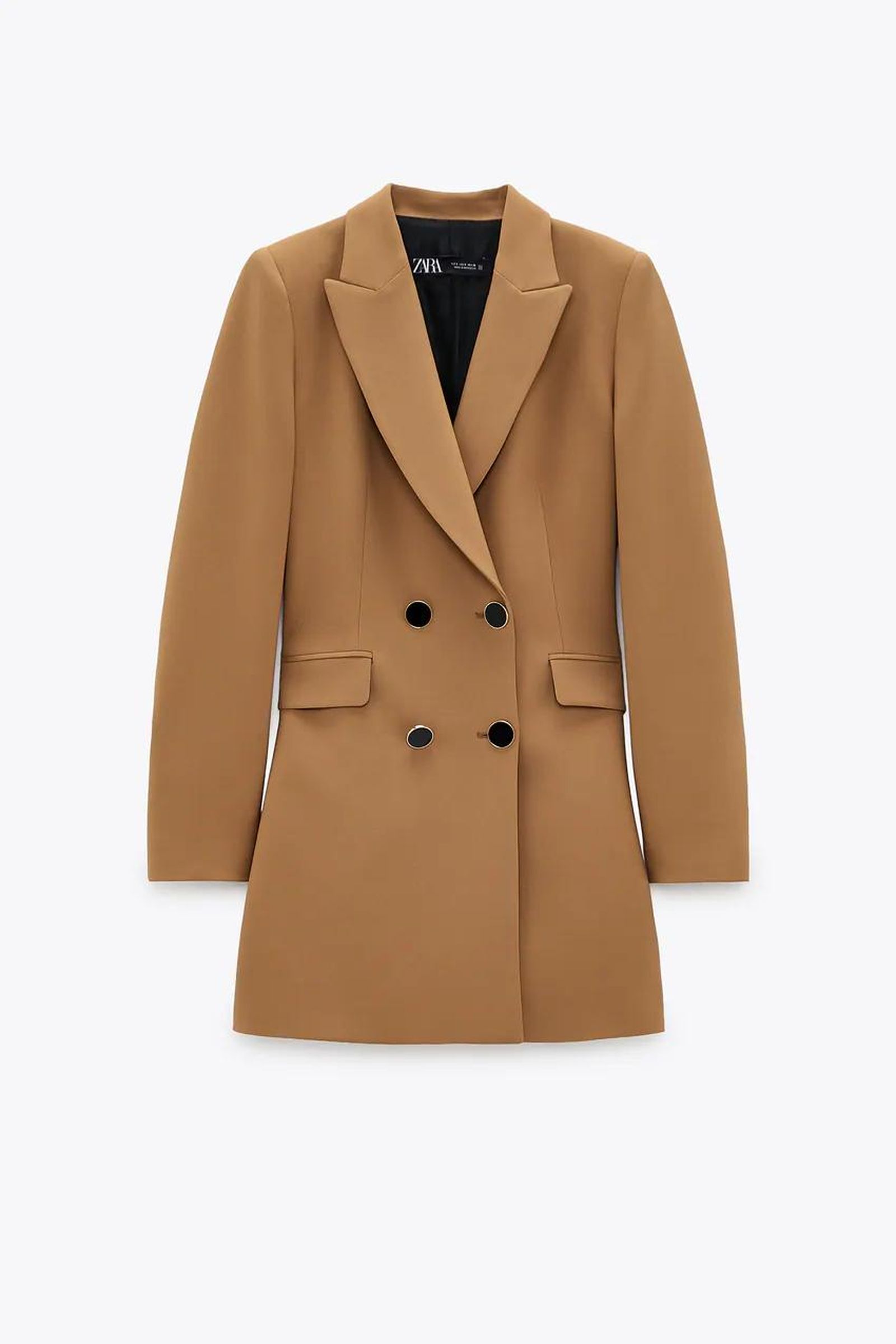 Blazer cruzada, ahora 25,99 euros.