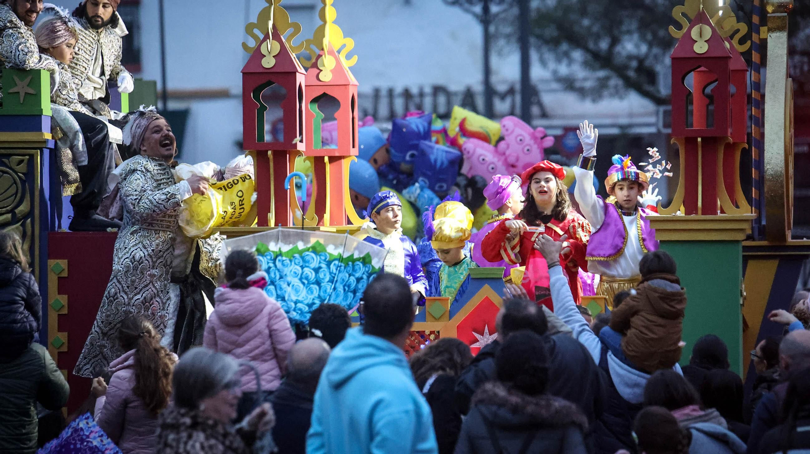 La cabalgata de la Cartera Real llega a Jerez