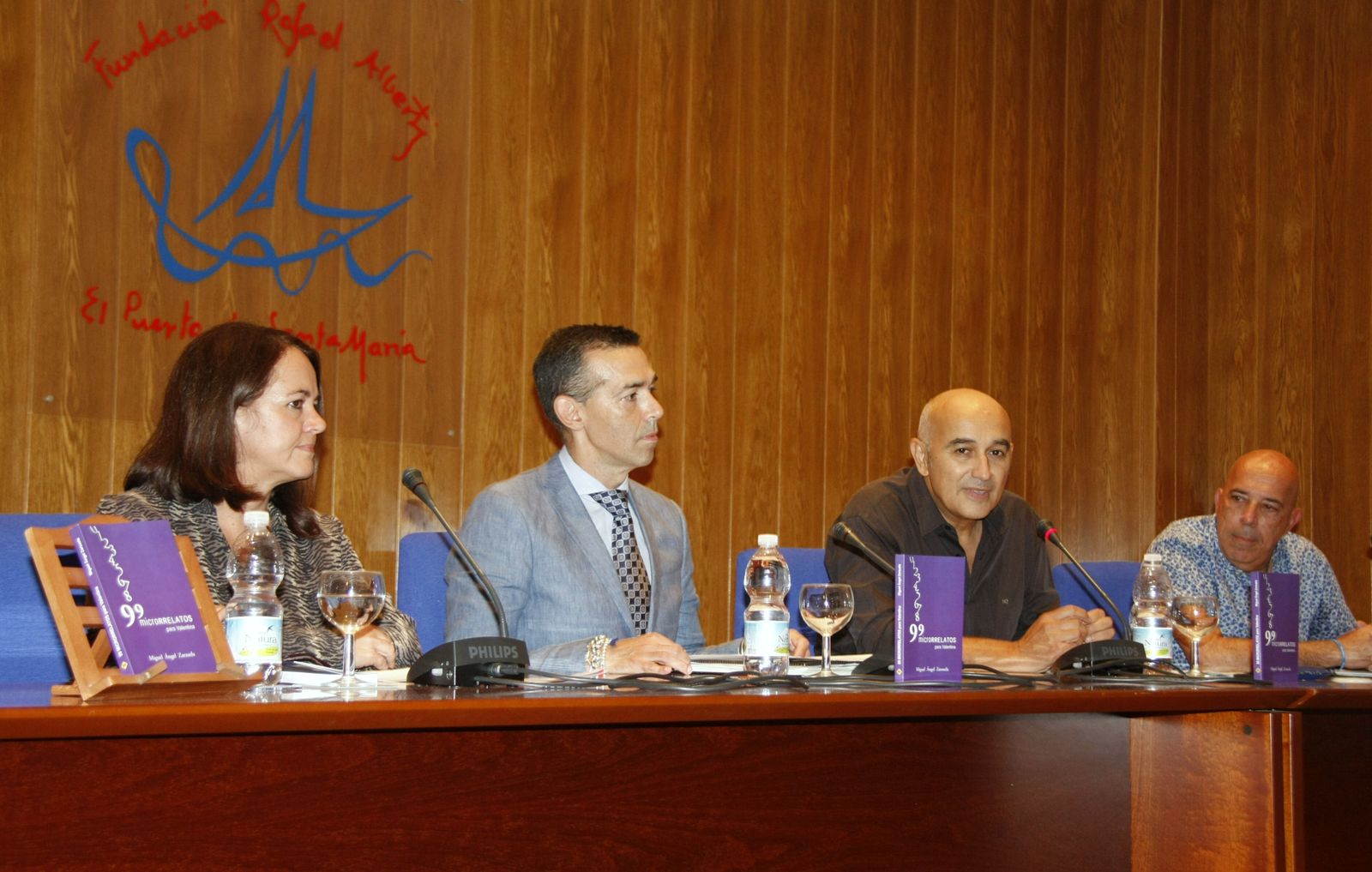 Miguel Ángel Zarzuela, junto a David Calleja, Teresa Almendros y Andrés Sáinz.