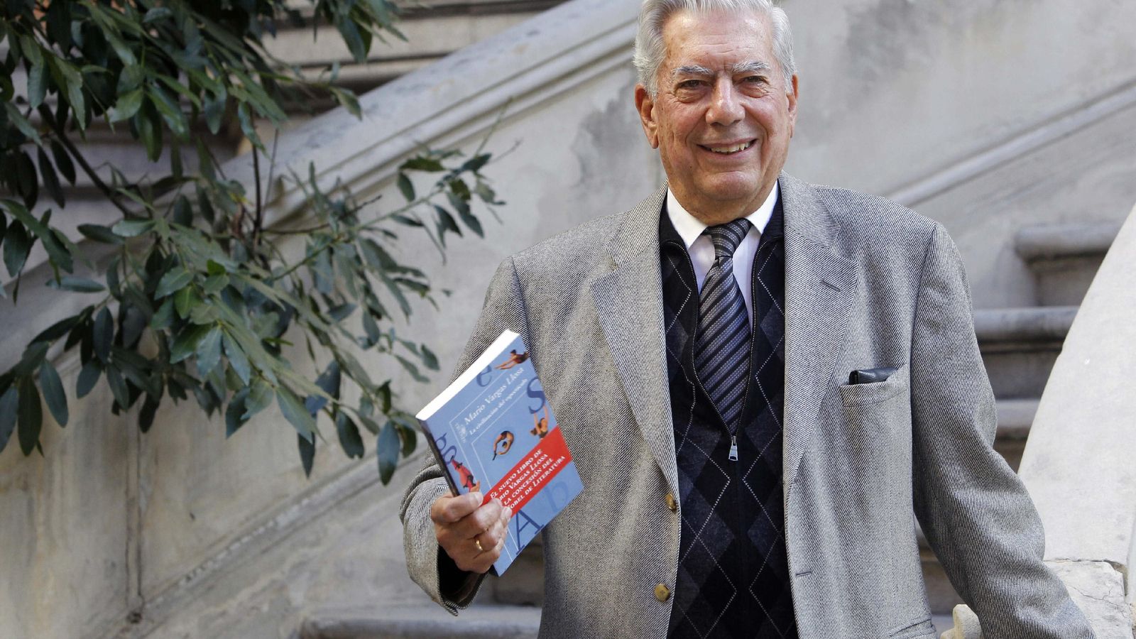 La Cátedra Vargas Llosa participa en el festival literario.