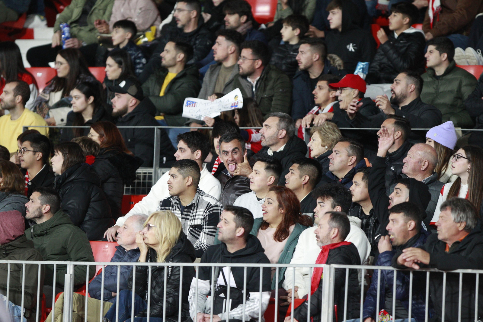Las mejores imágenes del partido U.D. Almería-Atlético de Madrid