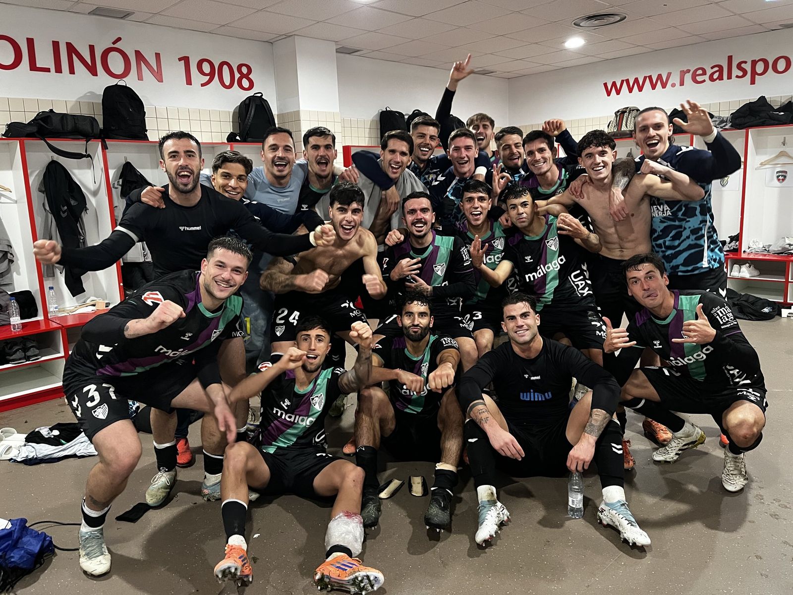 El vestuario de El Molinón.