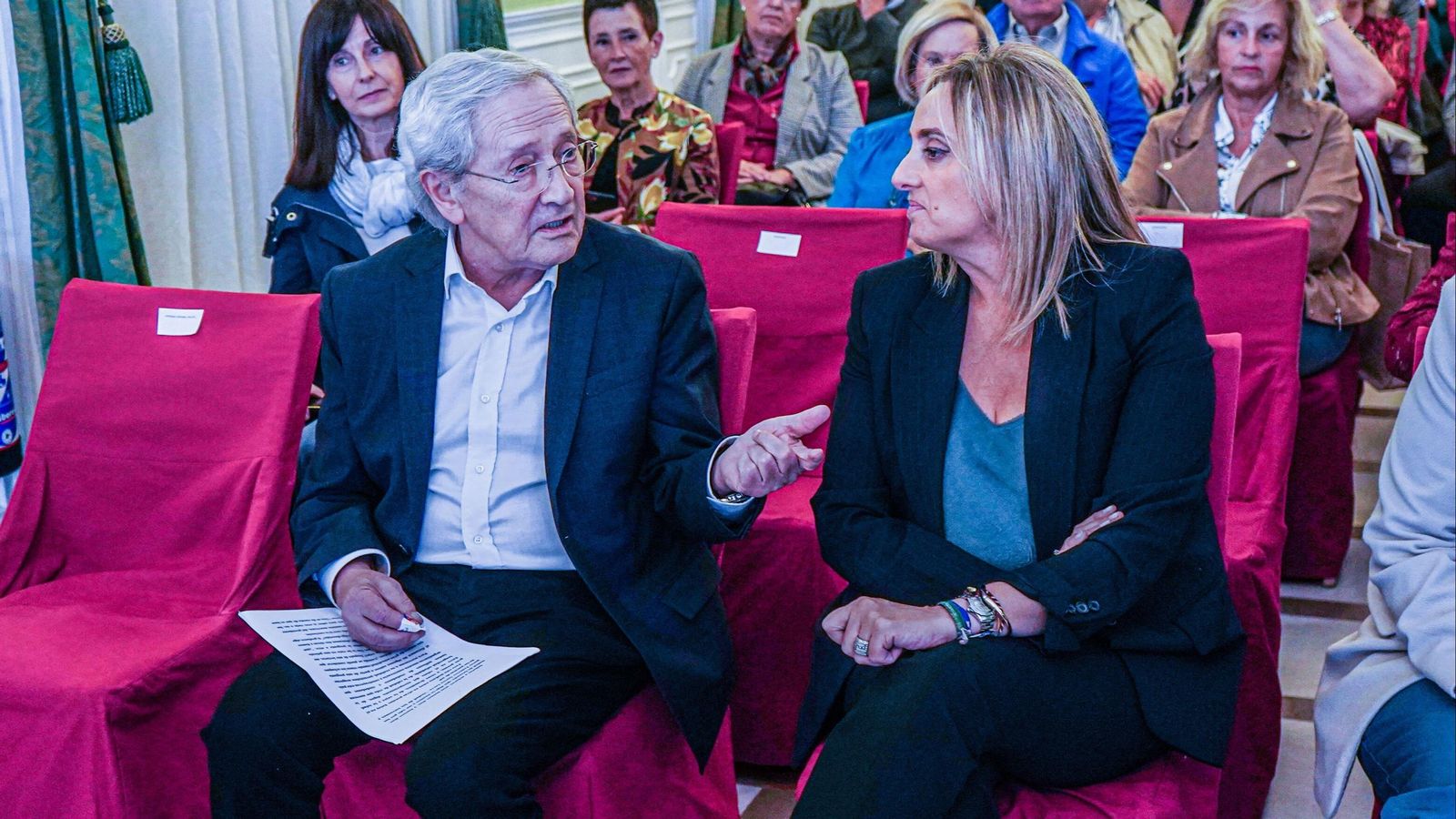 El Ayuntamiento de Granada y 65YMÁS celebran el encuentro ‘Ciudades Amigables para los Sénior’