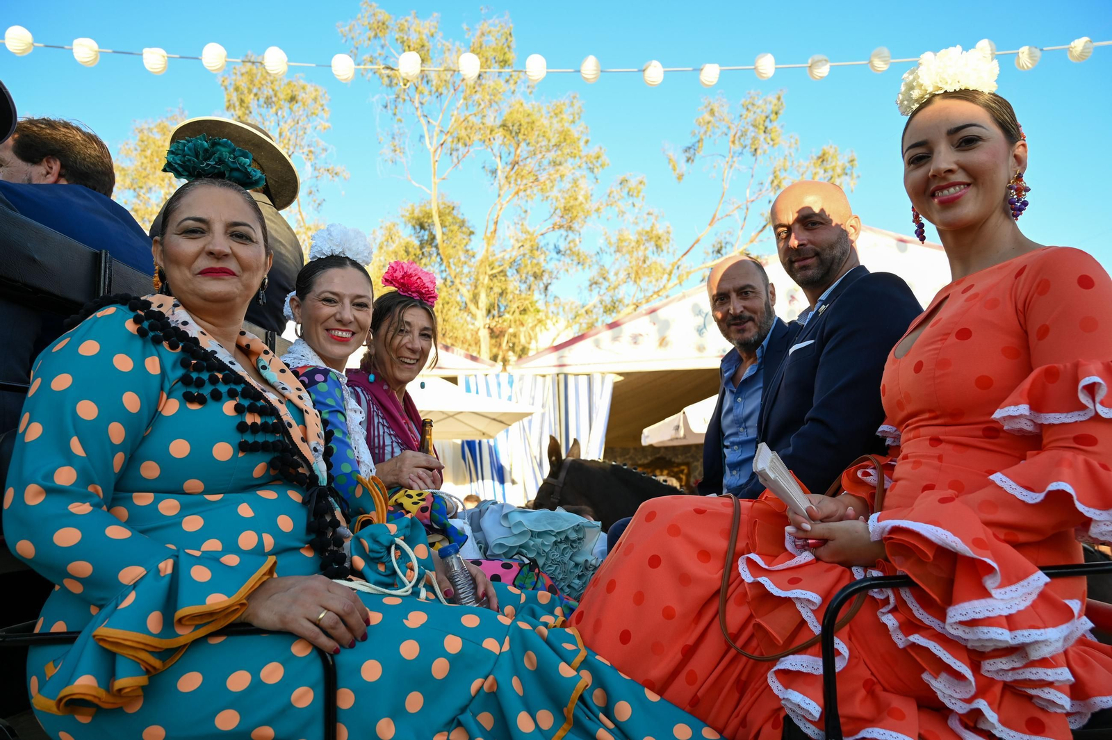 Imágenes del ambiente nocturno del 11 de octubre en la Feria del Caballo 2025