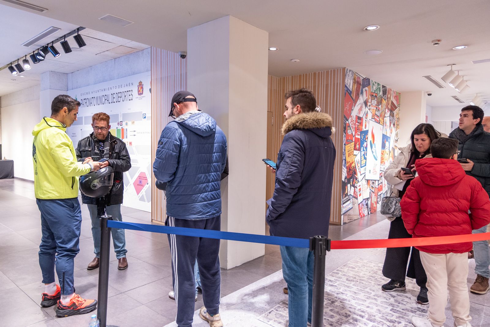 El pistoletazo de salida de la recogida de dorsales de la Carrera de San Antón 2026