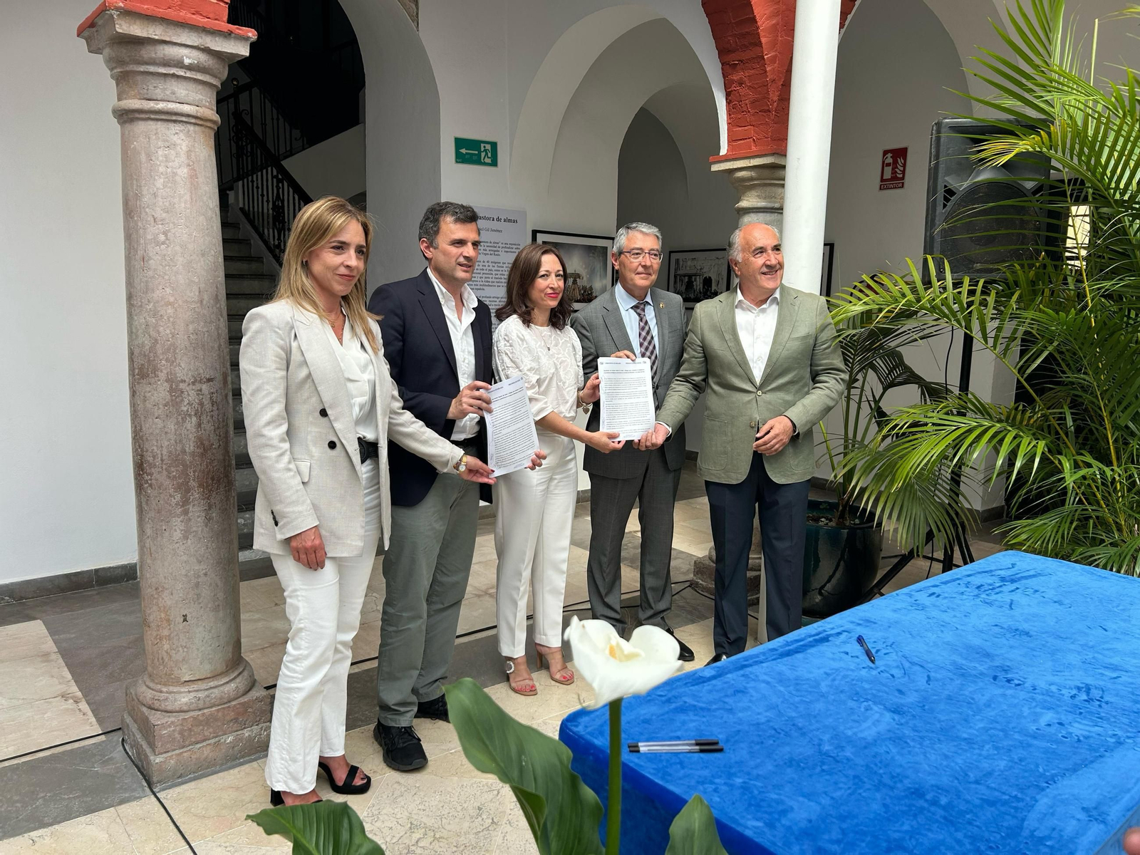 El PP de Málaga y Cádiz firman un manifiesto para reclamar al Gobierno inversiones estratégicas y prioritarias